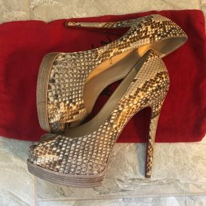 Louboutin Python Lady Peep Toe Heels 150 - Size 39